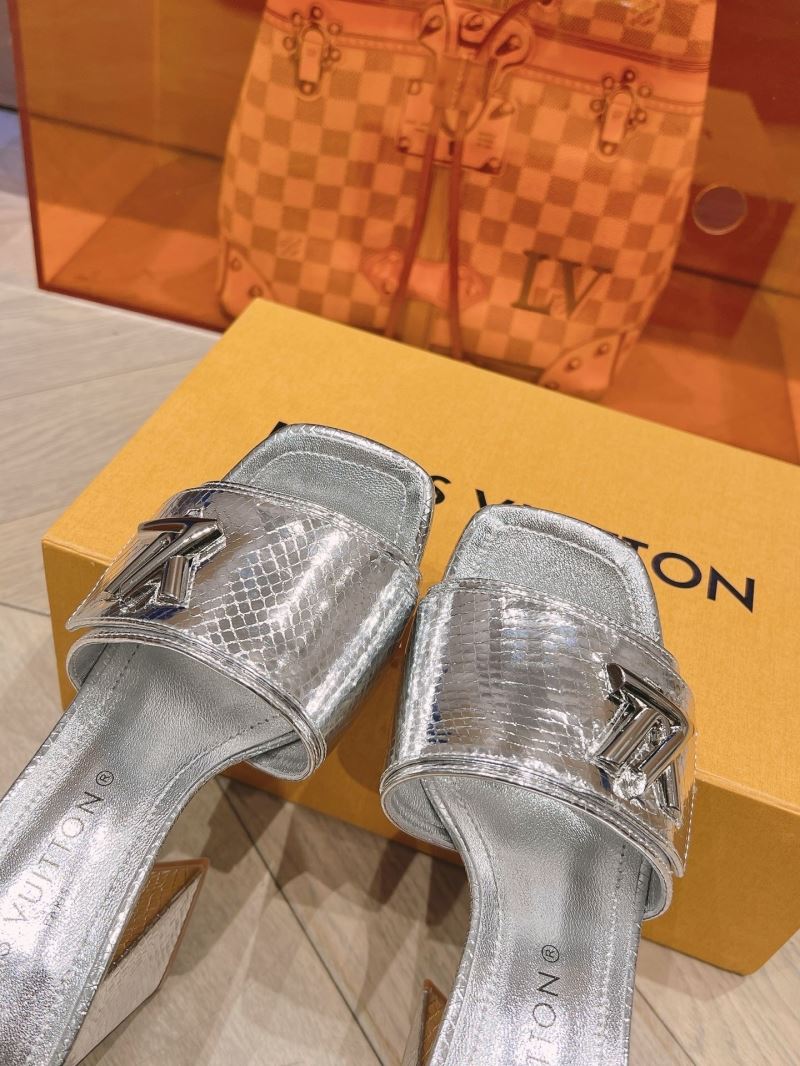 Louis Vuitton Slippers